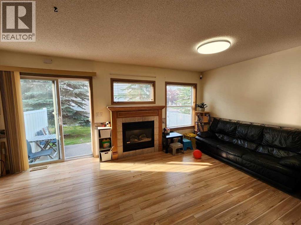 9 Country Hills Rise Nw, Calgary, Alberta  T3K 4S7 - Photo 7 - A2281004