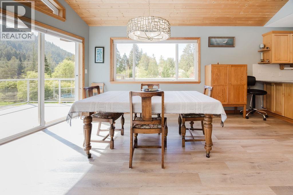 12800 Mainsail Road, Madeira Park, British Columbia  V0N 2H1 - Photo 13 - R3118337