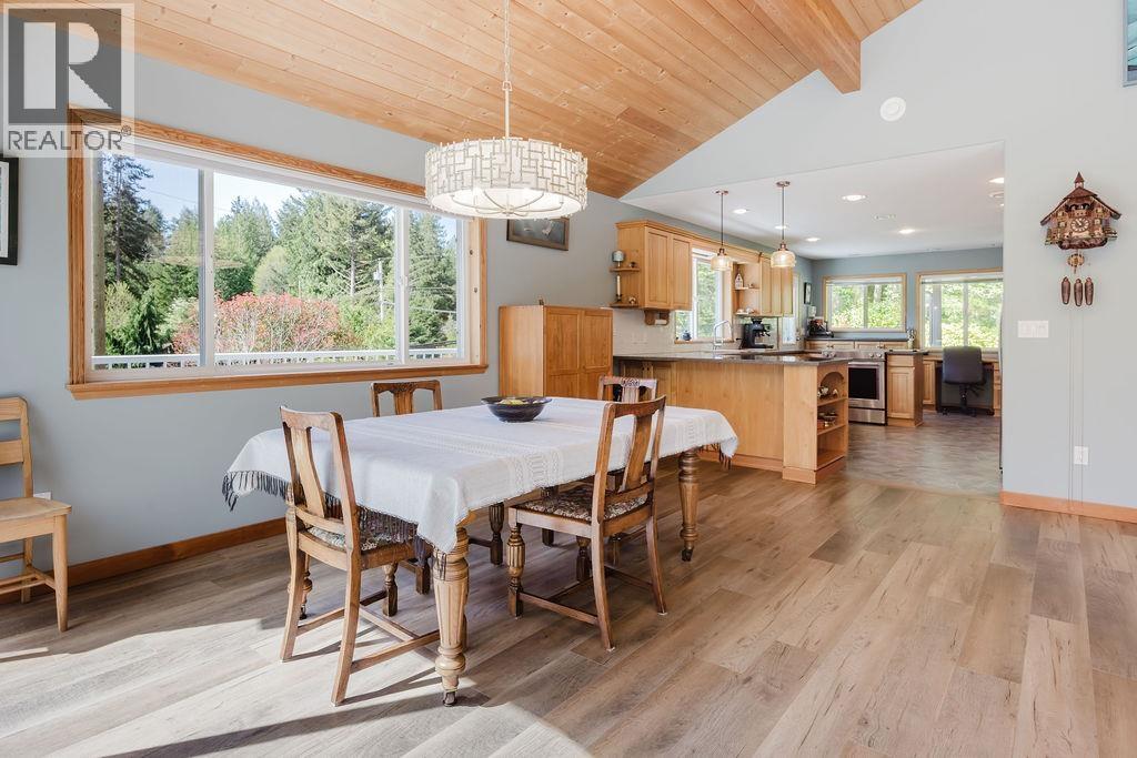 12800 Mainsail Road, Madeira Park, British Columbia  V0N 2H1 - Photo 14 - R3118337