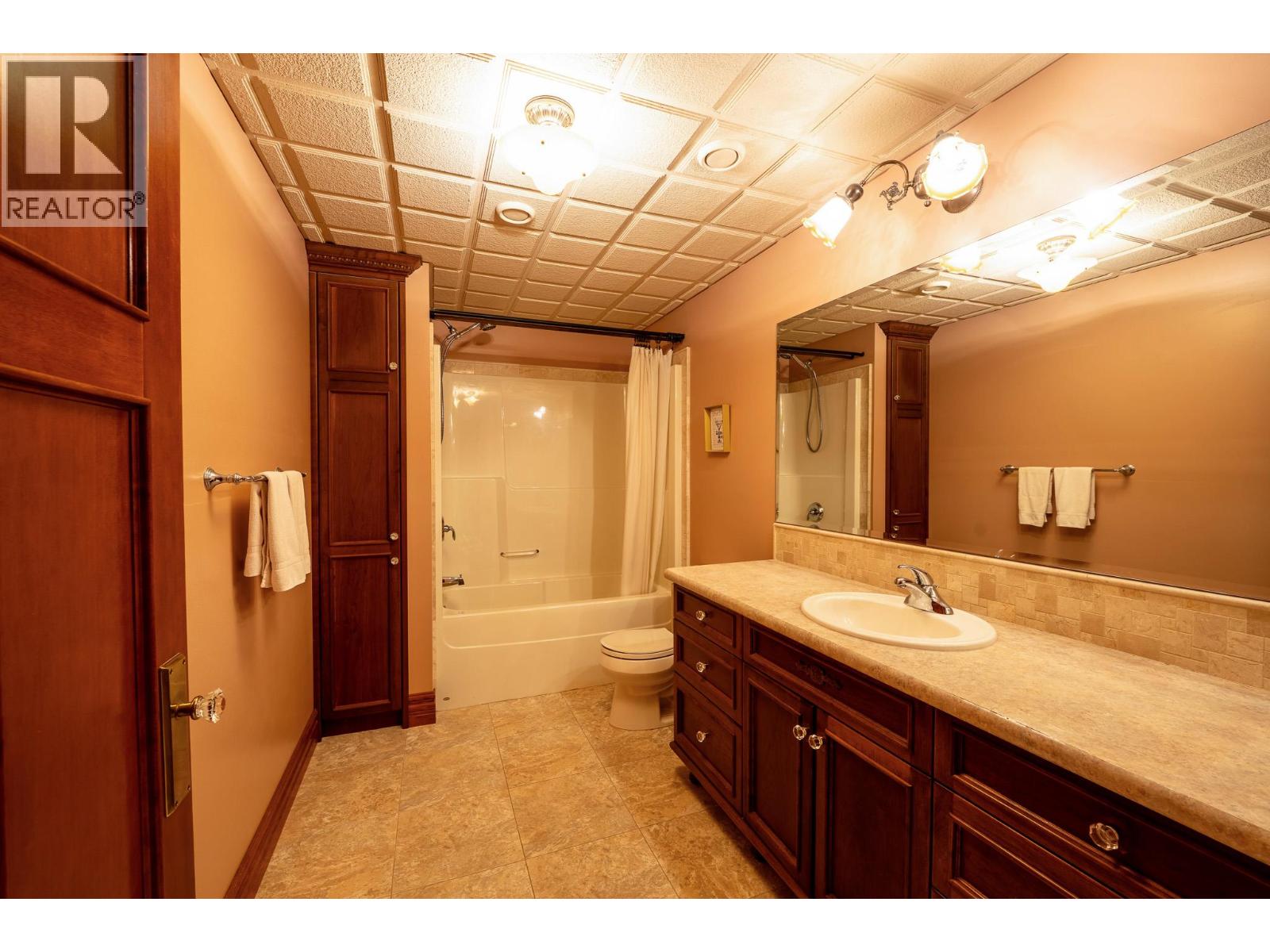 1829 86 Avenue, Dawson Creek, British Columbia  V1G 0C8 - Photo 39 - 10385554