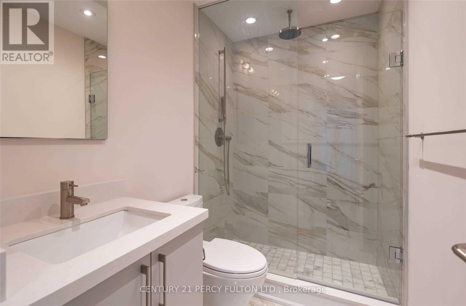 2207 - 88 Cumberland Street, Toronto, Ontario  M5R 1A3 - Photo 17 - C13071390