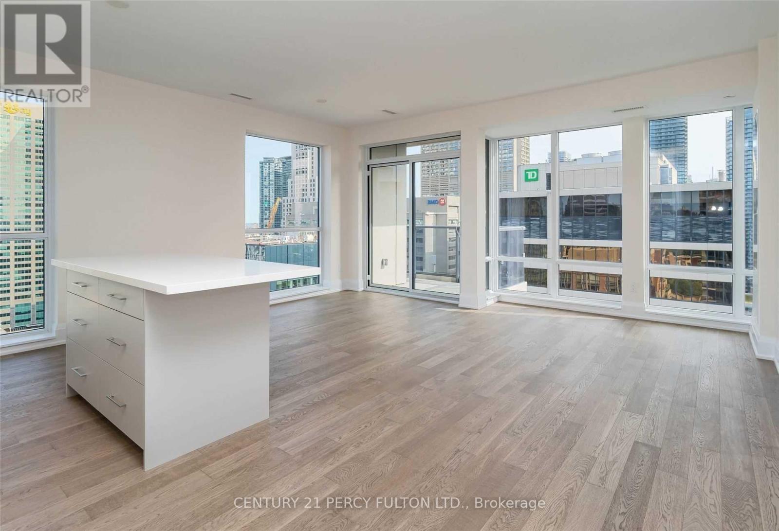 2207 - 88 Cumberland Street, Toronto, Ontario  M5R 1A3 - Photo 3 - C13071390