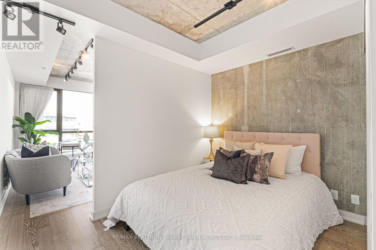 904 - 39 Brant Street, Toronto, Ontario  M5V 0M8 - Photo 7 - C13071398