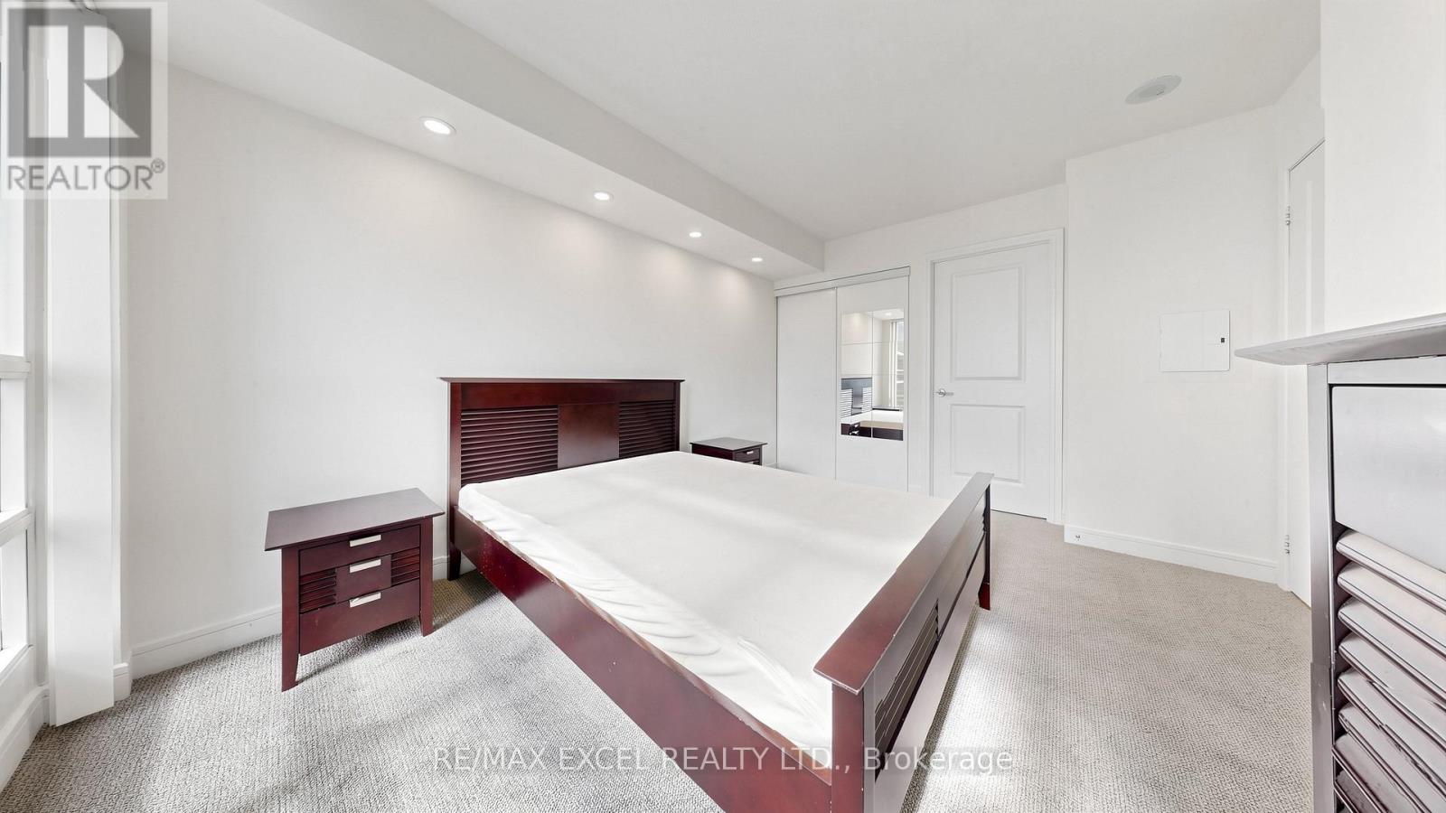 916 - 35 Bales Avenue, Toronto, Ontario  M2N 7L7 - Photo 32 - C13071404