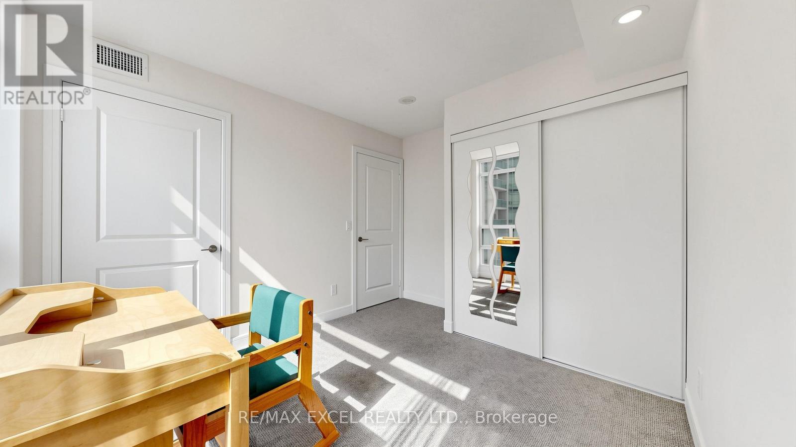 916 - 35 Bales Avenue, Toronto, Ontario  M2N 7L7 - Photo 40 - C13071404