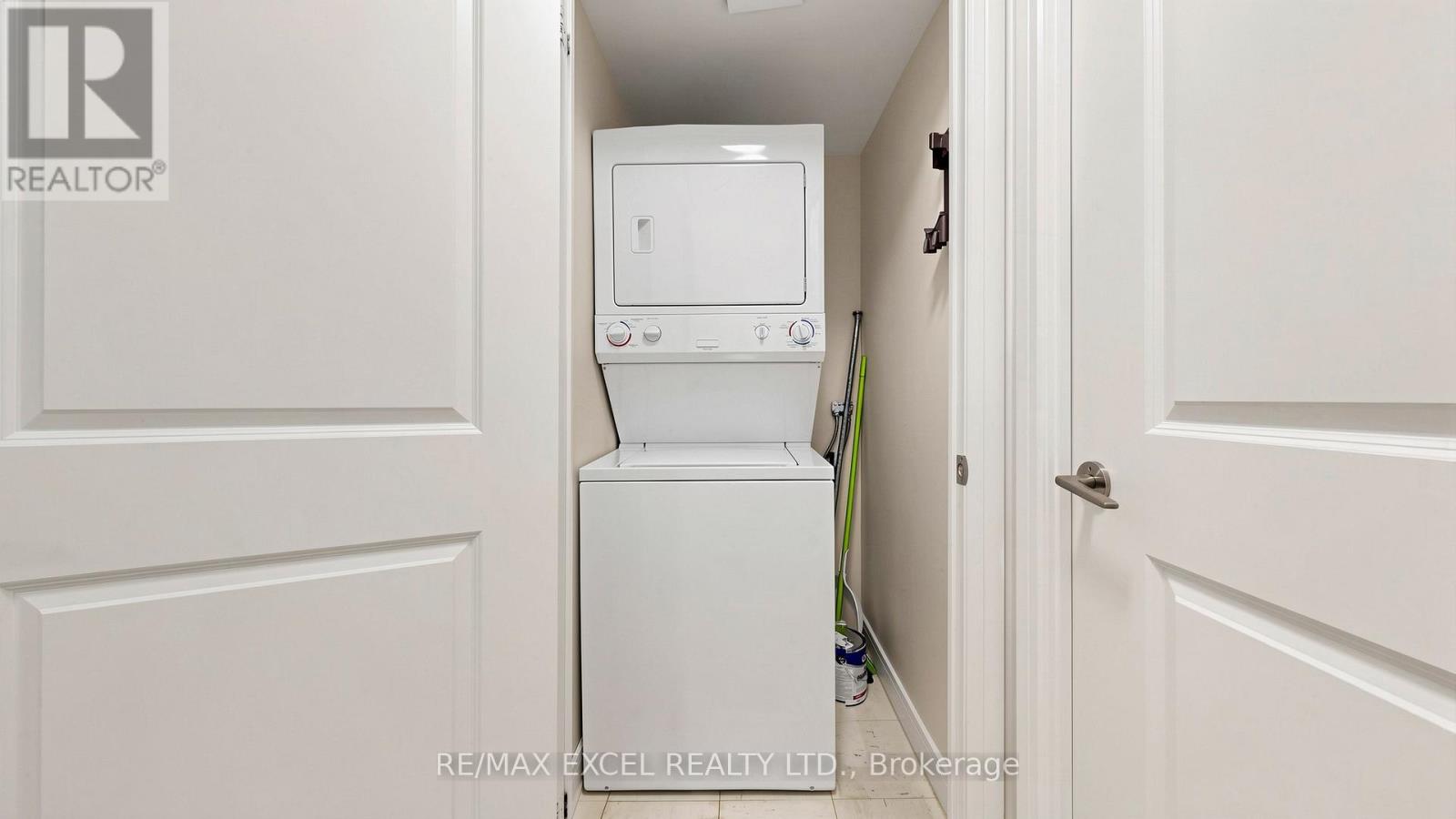 916 - 35 Bales Avenue, Toronto, Ontario  M2N 7L7 - Photo 46 - C13071404