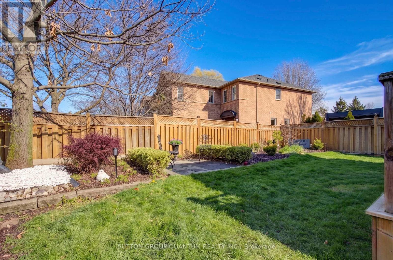 350 Ravineview Way, Oakville, Ontario  L6H 6S5 - Photo 44 - W13062842