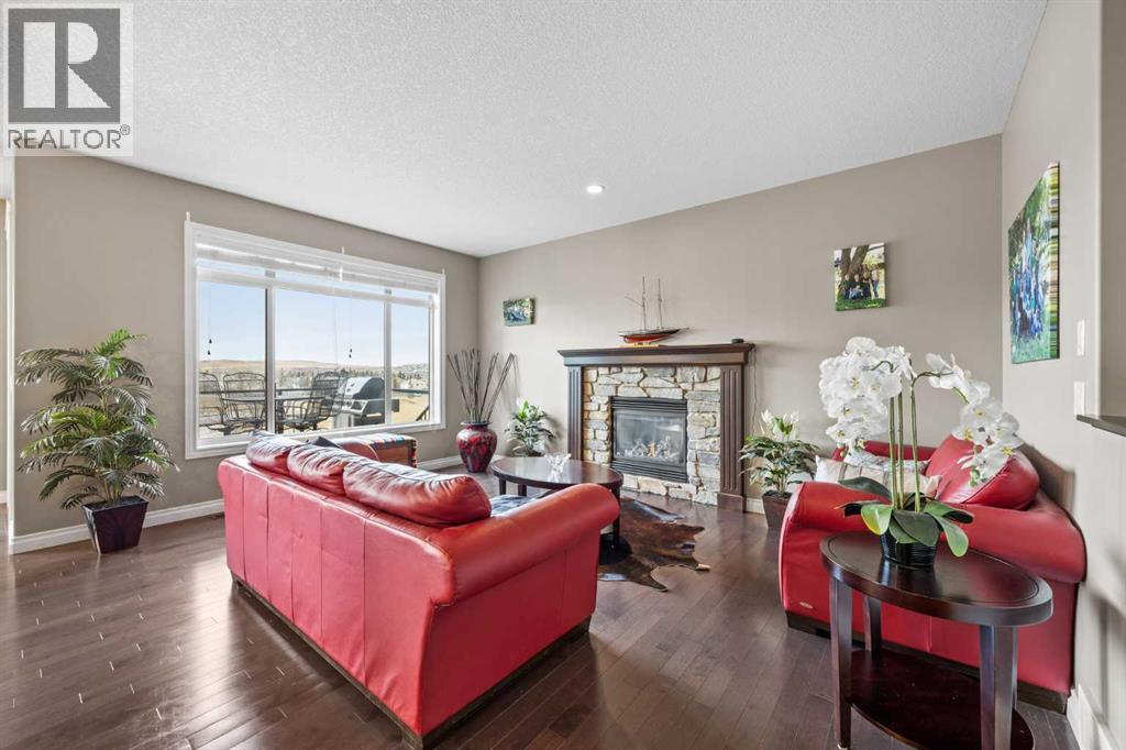 289 Jumping Pound Terrace, Cochrane, Alberta  T4C 1G3 - Photo 14 - A2283277