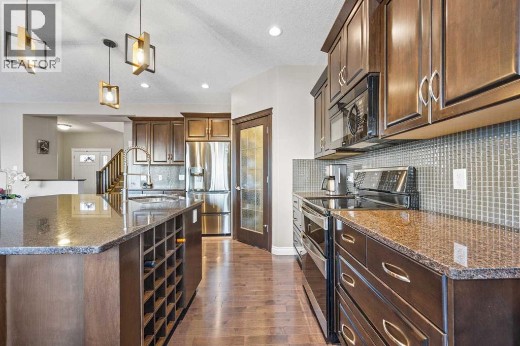 289 Jumping Pound Terrace, Cochrane, Alberta  T4C 1G3 - Photo 12 - A2283277