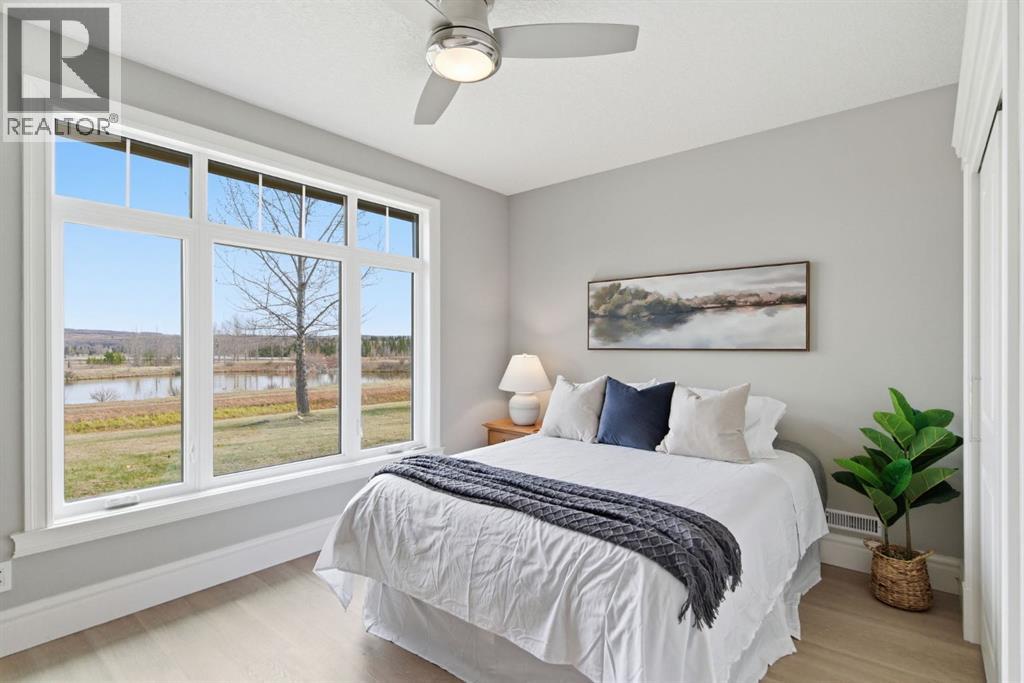 320 Clearwater Cove, Rural Rocky View County, Alberta  T3Z 3T8 - Photo 31 - A2286122