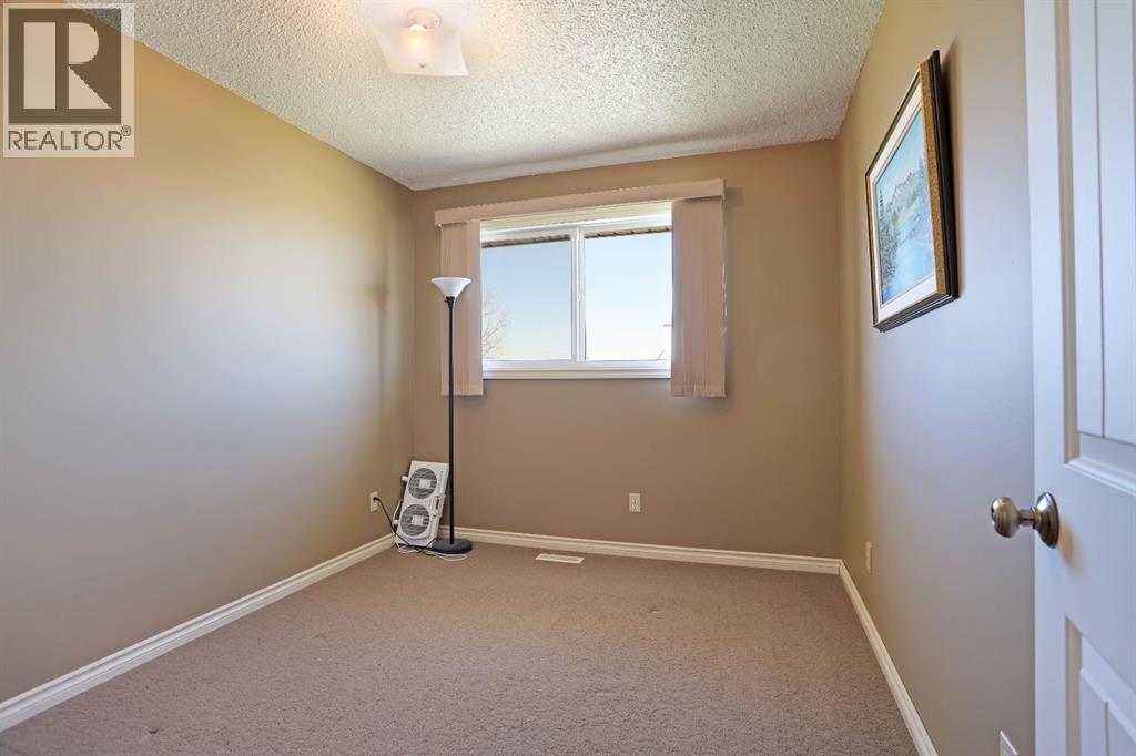 213 Centre Street, Patricia, Alberta  T0J 2K0 - Photo 22 - A2306525