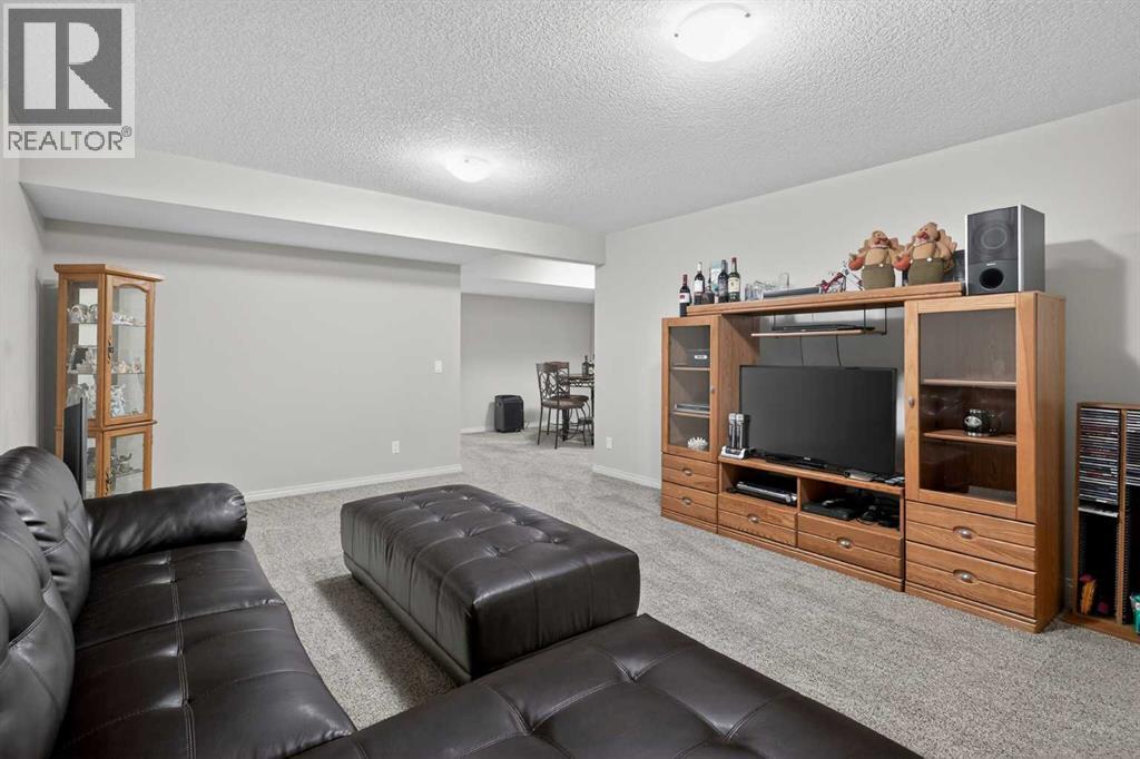 24 Legacy Landing, Calgary, Alberta  T2X 2E5 - Photo 29 - A2294931