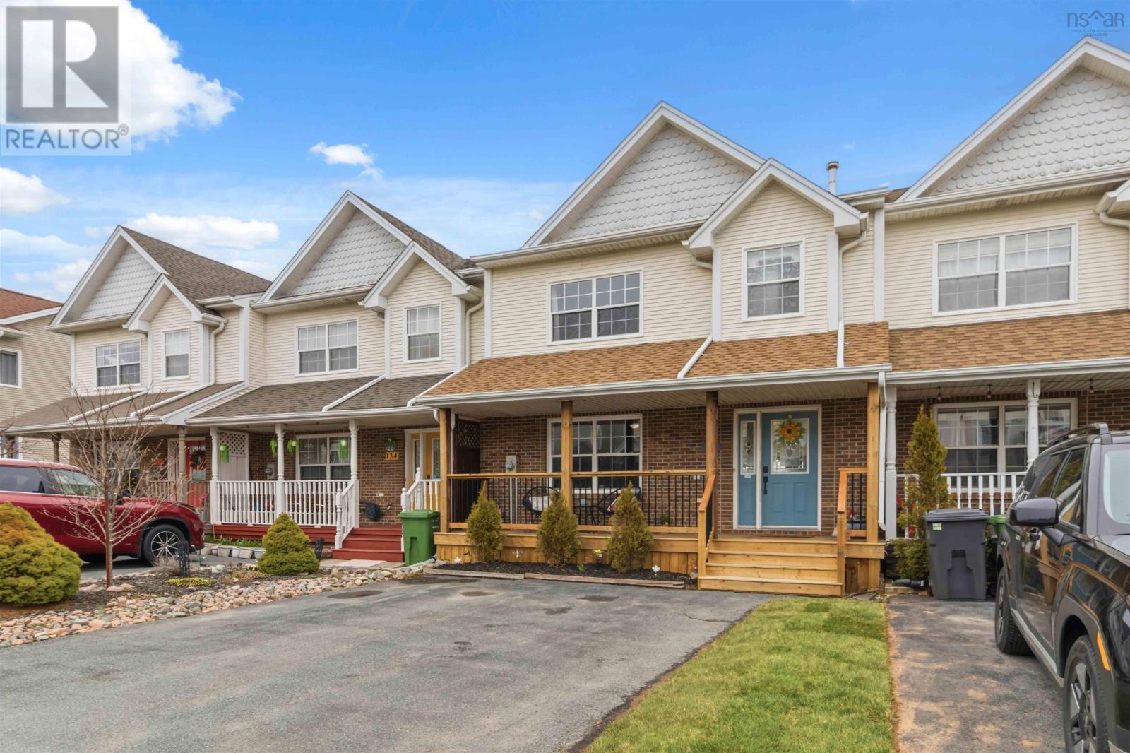136 Green Village Lane, Dartmouth, Nova Scotia  B2Y 4V4 - Photo 3 - 202609264