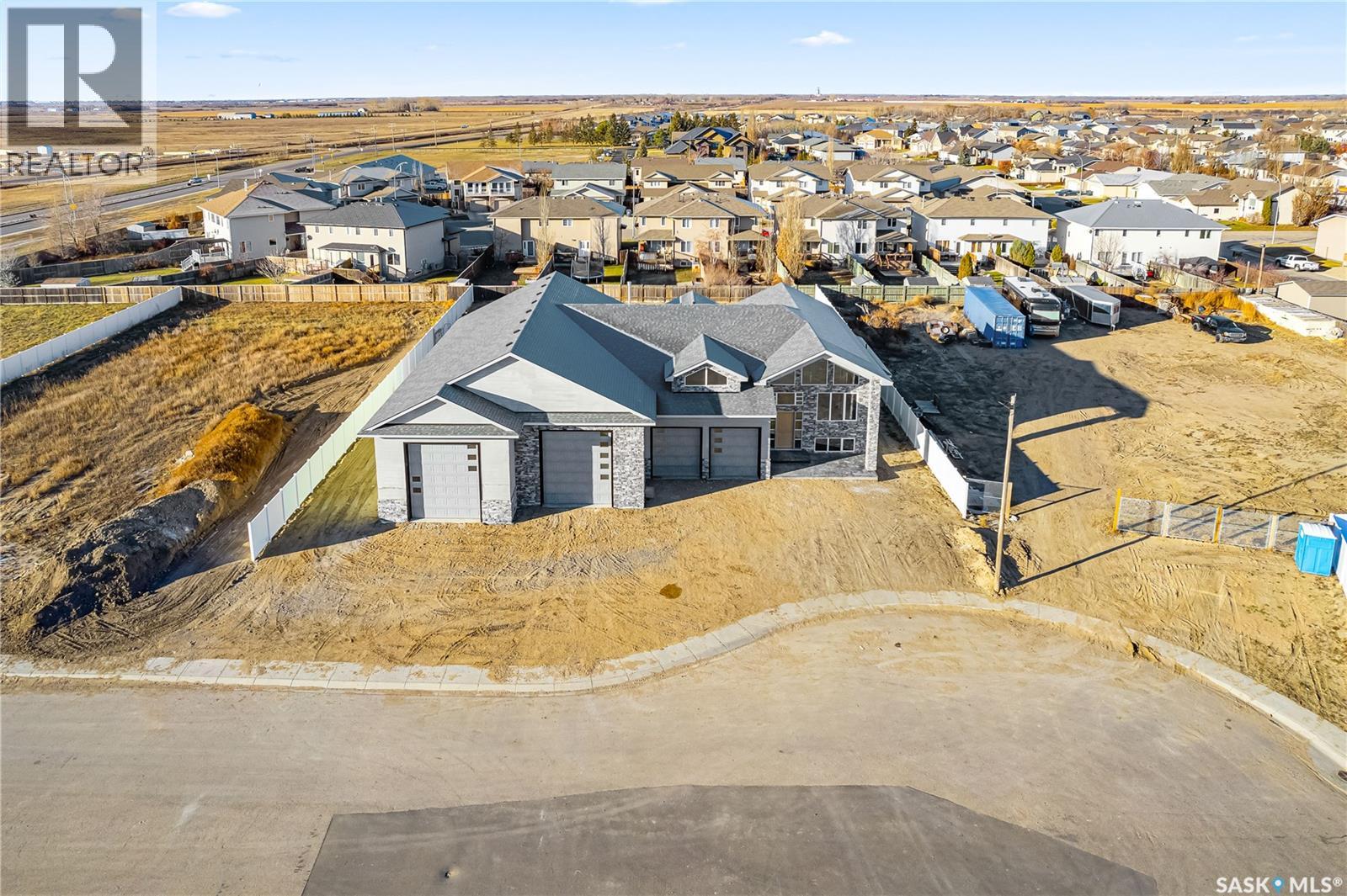 7 Loewen Court, Warman, Saskatchewan  S0K 0A1 - Photo 46 - SK034591