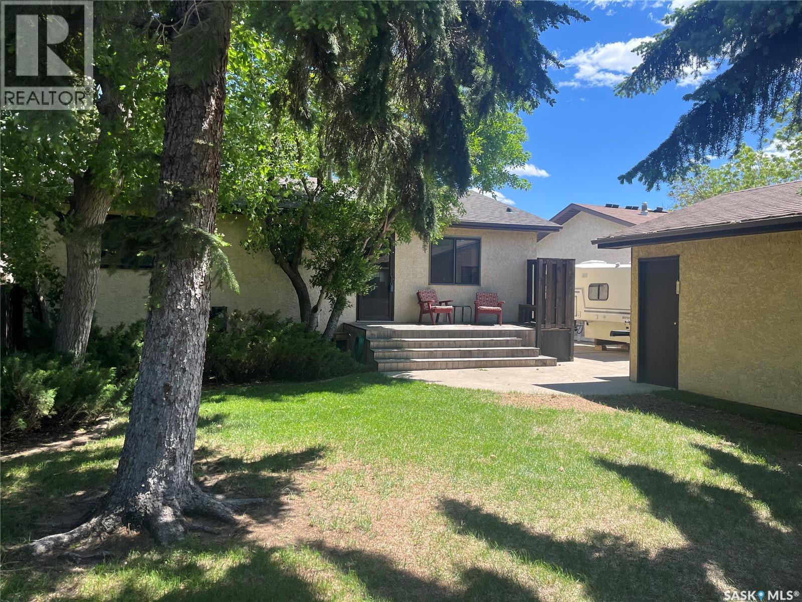 2930 More Crescent E, Regina, Saskatchewan  S4V 0T7 - Photo 4 - SK034509