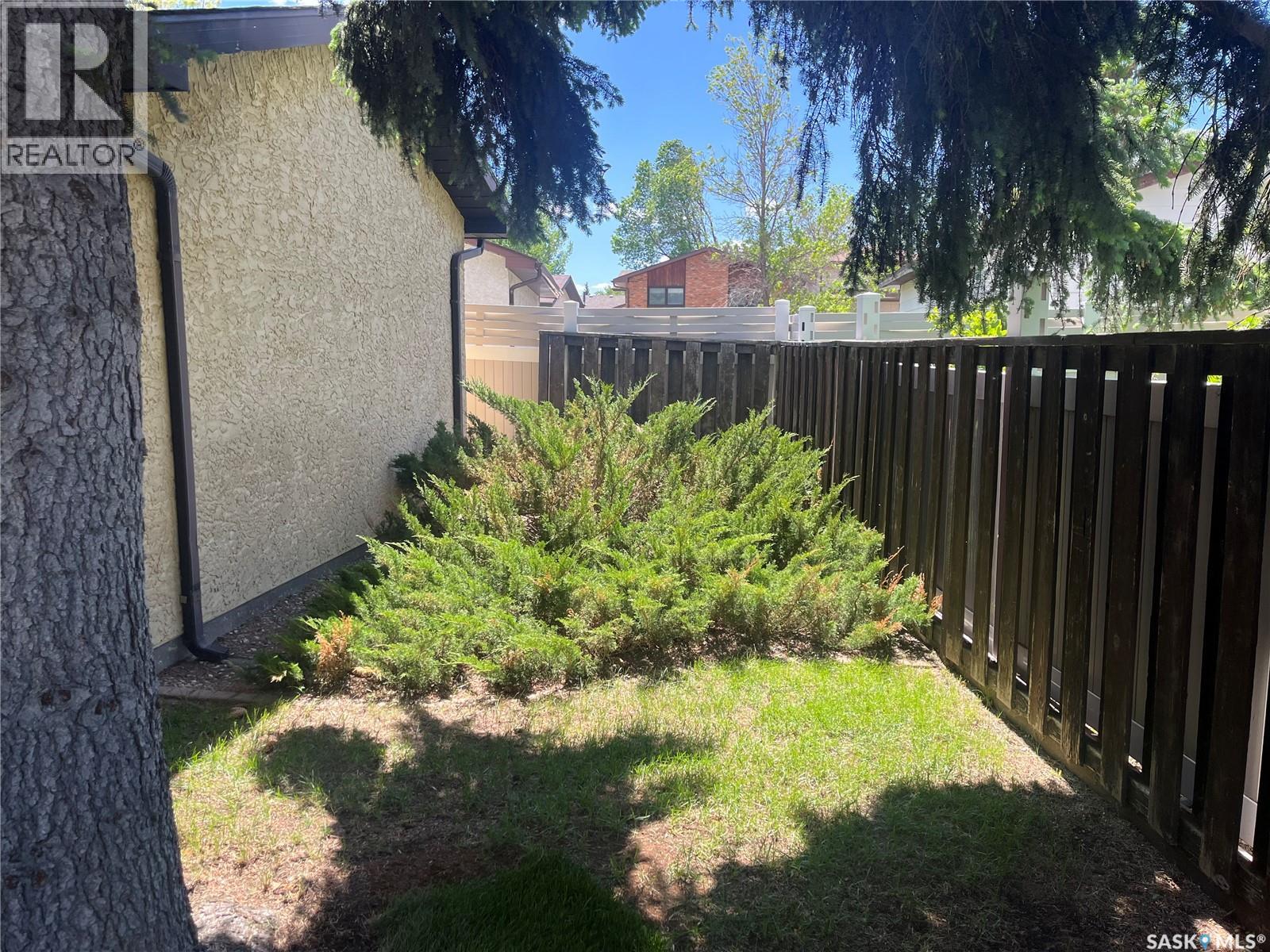2930 More Crescent E, Regina, Saskatchewan  S4V 0T7 - Photo 6 - SK034509