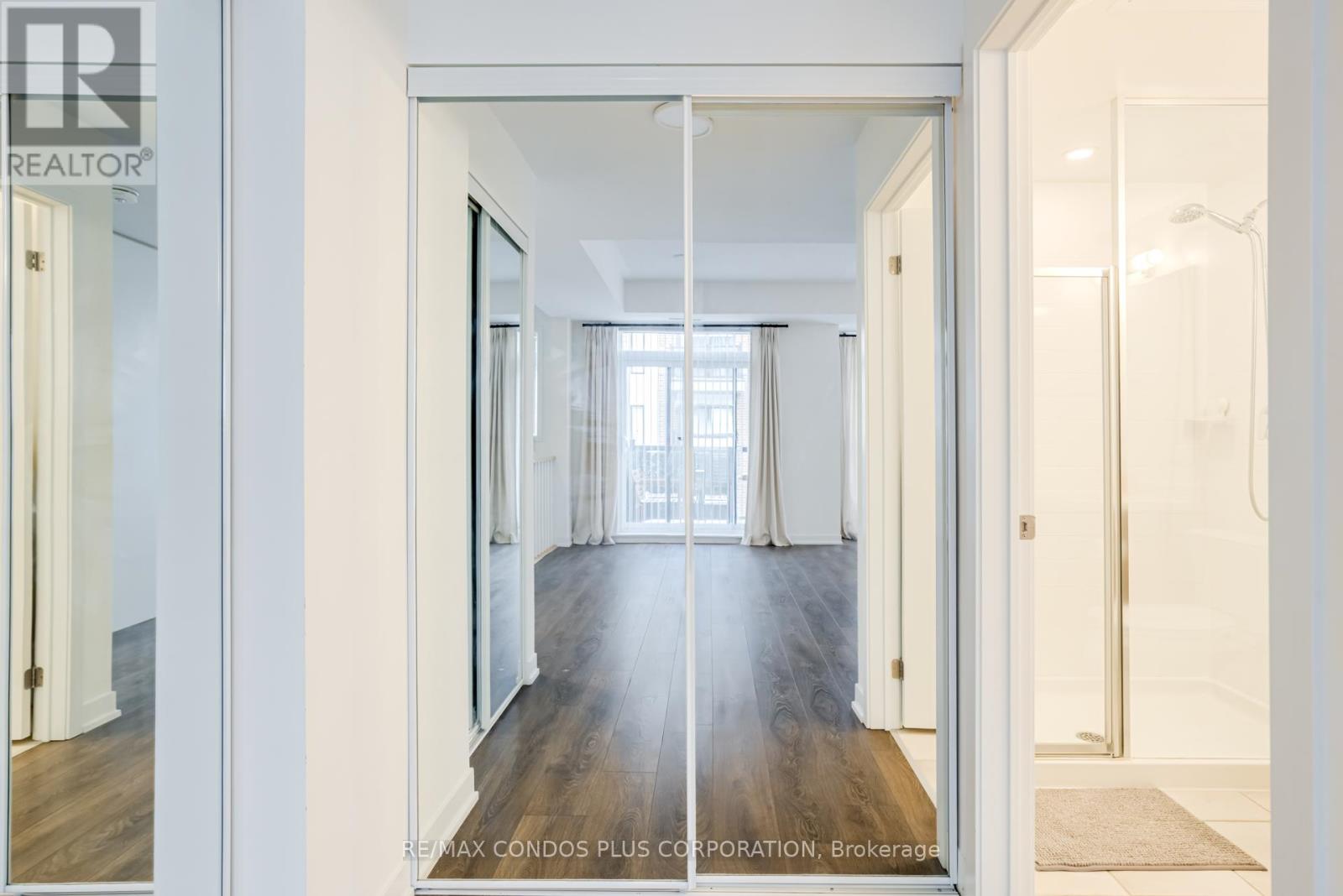 201 - 100 Canon Jackson Drive, Toronto, Ontario  M6M 0C1 - Photo 12 - W13071332