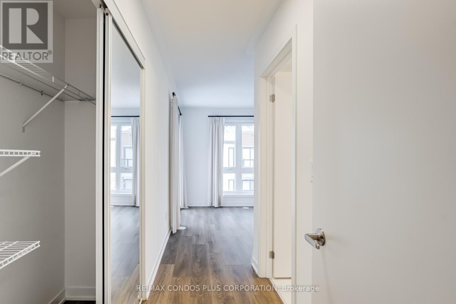201 - 100 Canon Jackson Drive, Toronto, Ontario  M6M 0C1 - Photo 16 - W13071332