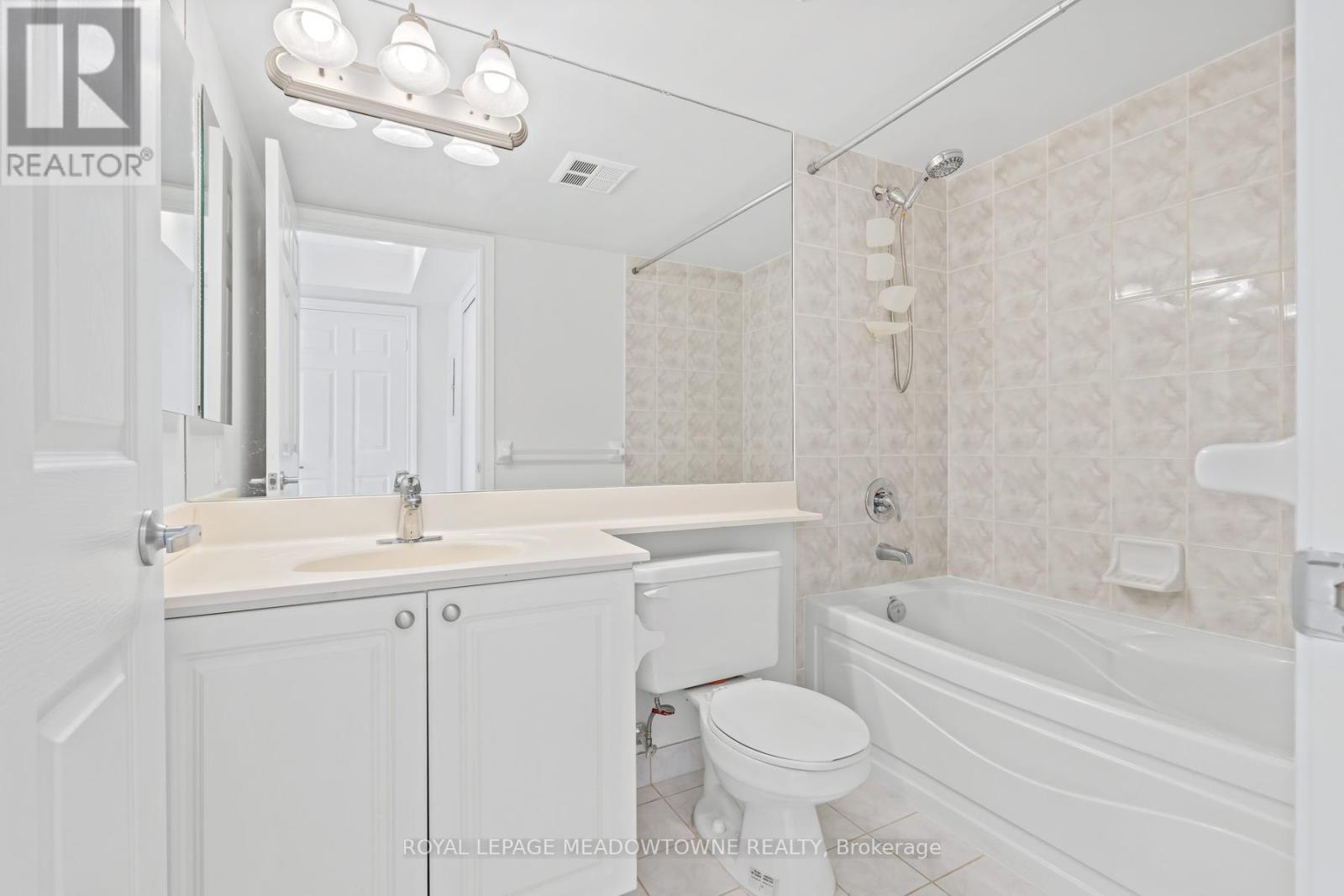 1030 - 3888 Duke Of York Boulevard, Mississauga, Ontario  L5B 4P5 - Photo 18 - W13071370