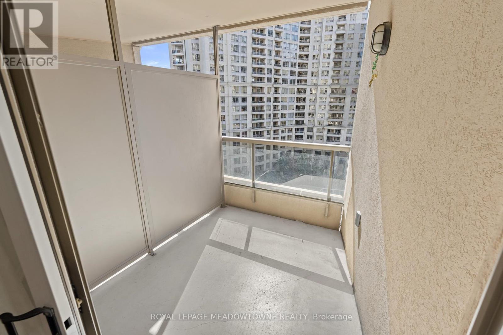1030 - 3888 Duke Of York Boulevard, Mississauga, Ontario  L5B 4P5 - Photo 20 - W13071370