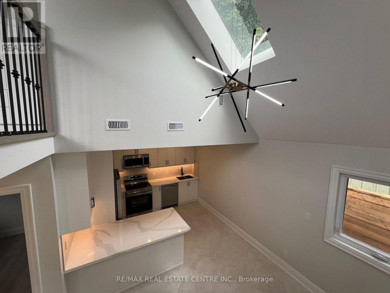 255 Gamma Street, Toronto, Ontario  M8W 4G9 - Photo 16 - W13071376