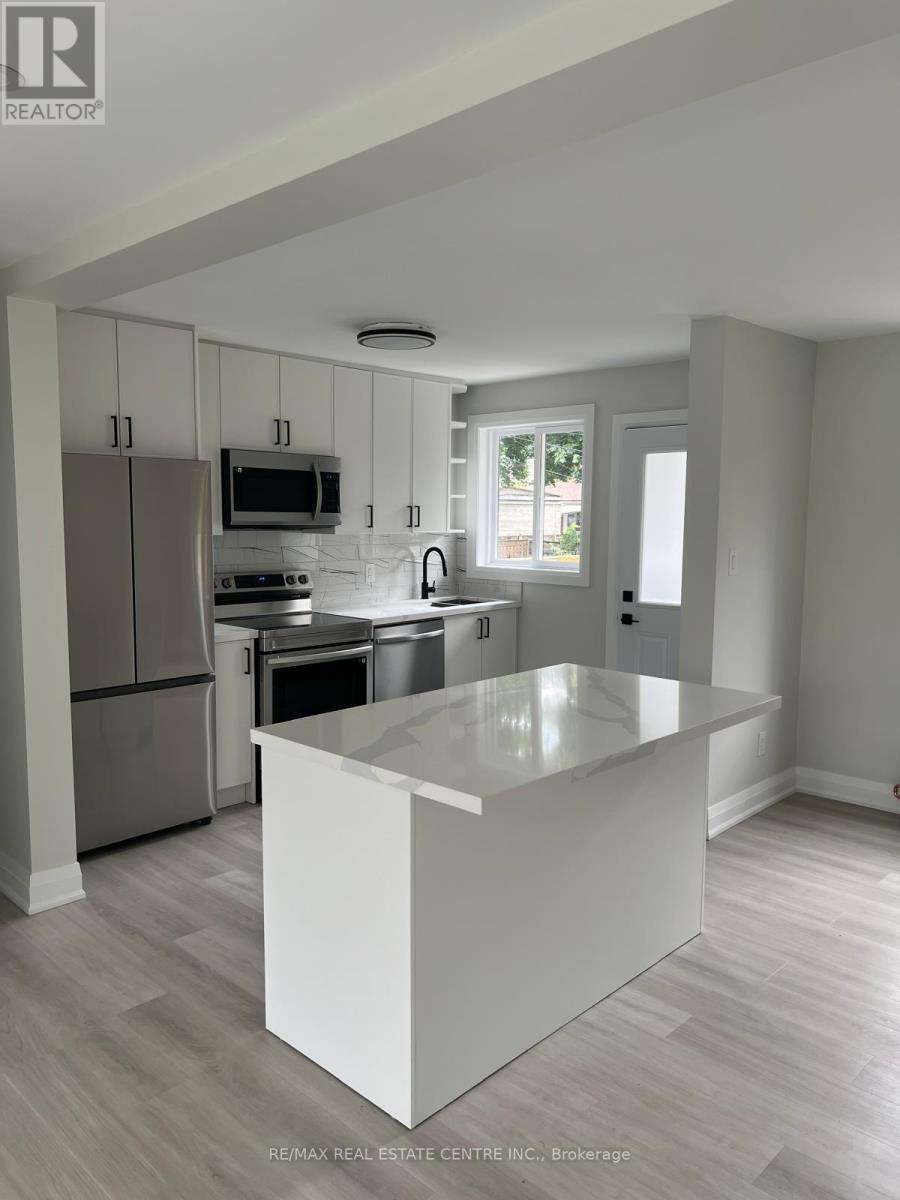 255 Gamma Street, Toronto, Ontario  M8W 4G9 - Photo 2 - W13071376