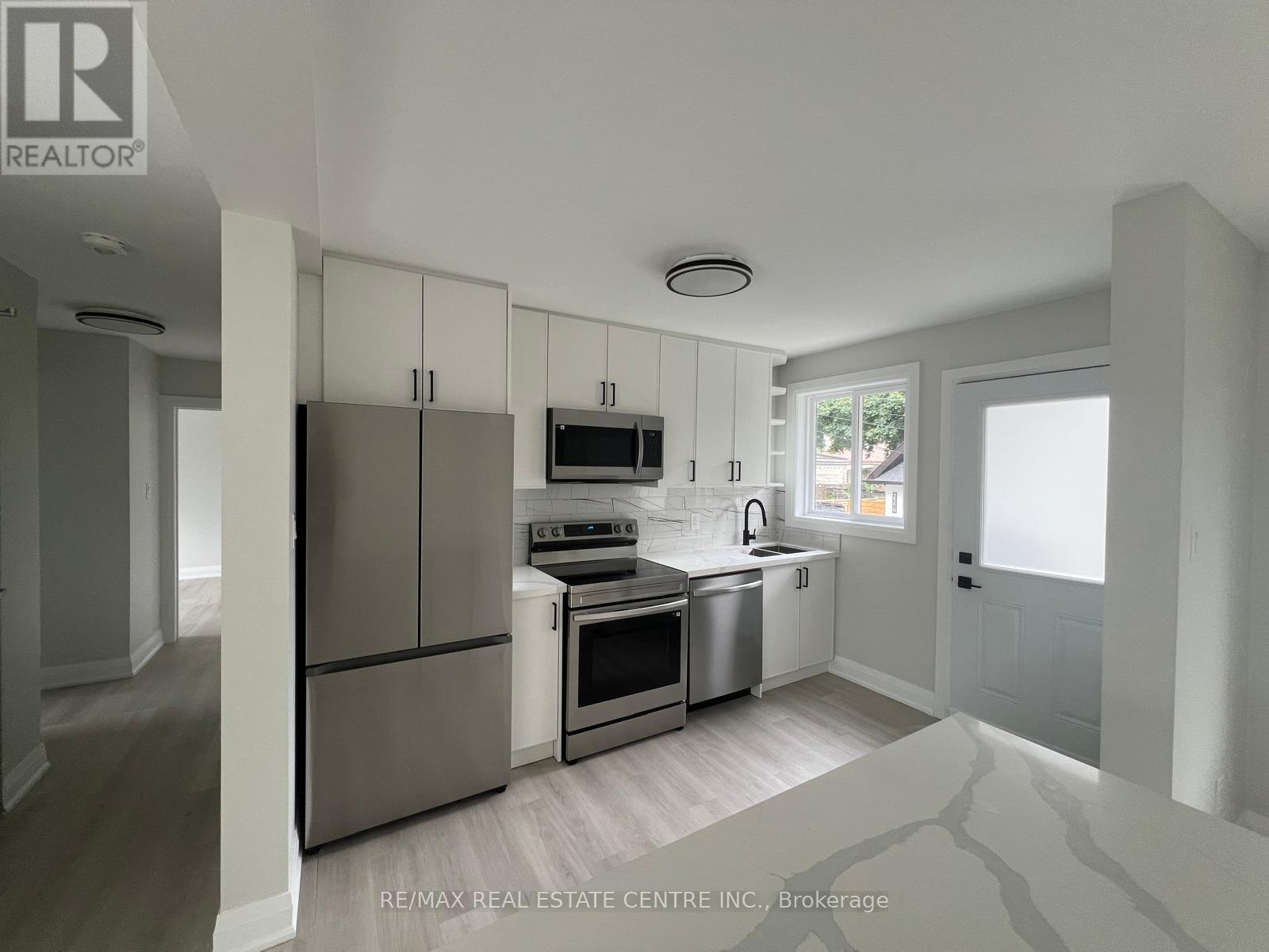 255 Gamma Street, Toronto, Ontario  M8W 4G9 - Photo 3 - W13071376