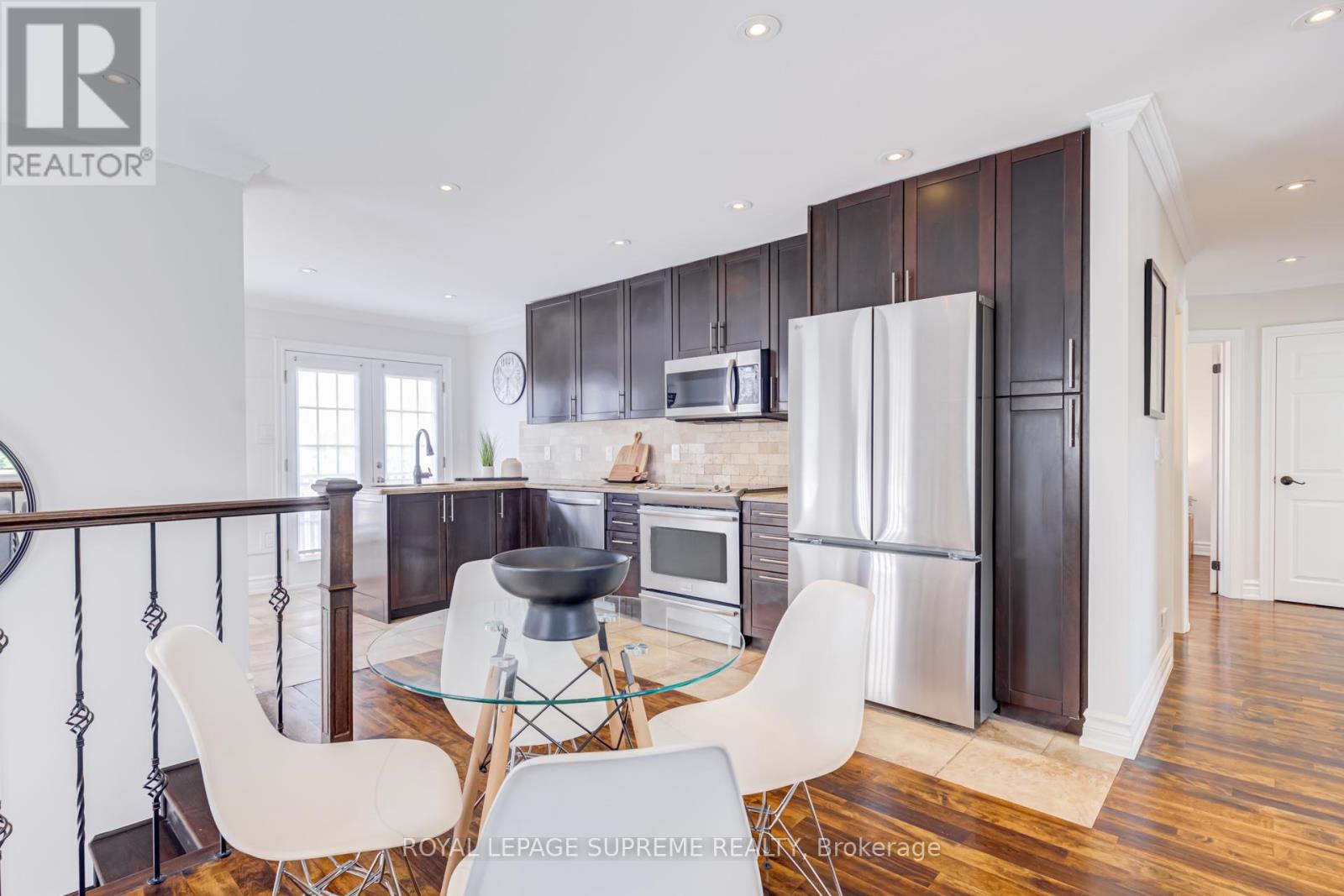 18 Fairweather Road, Toronto, Ontario  M6M 4C7 - Photo 13 - W13071380