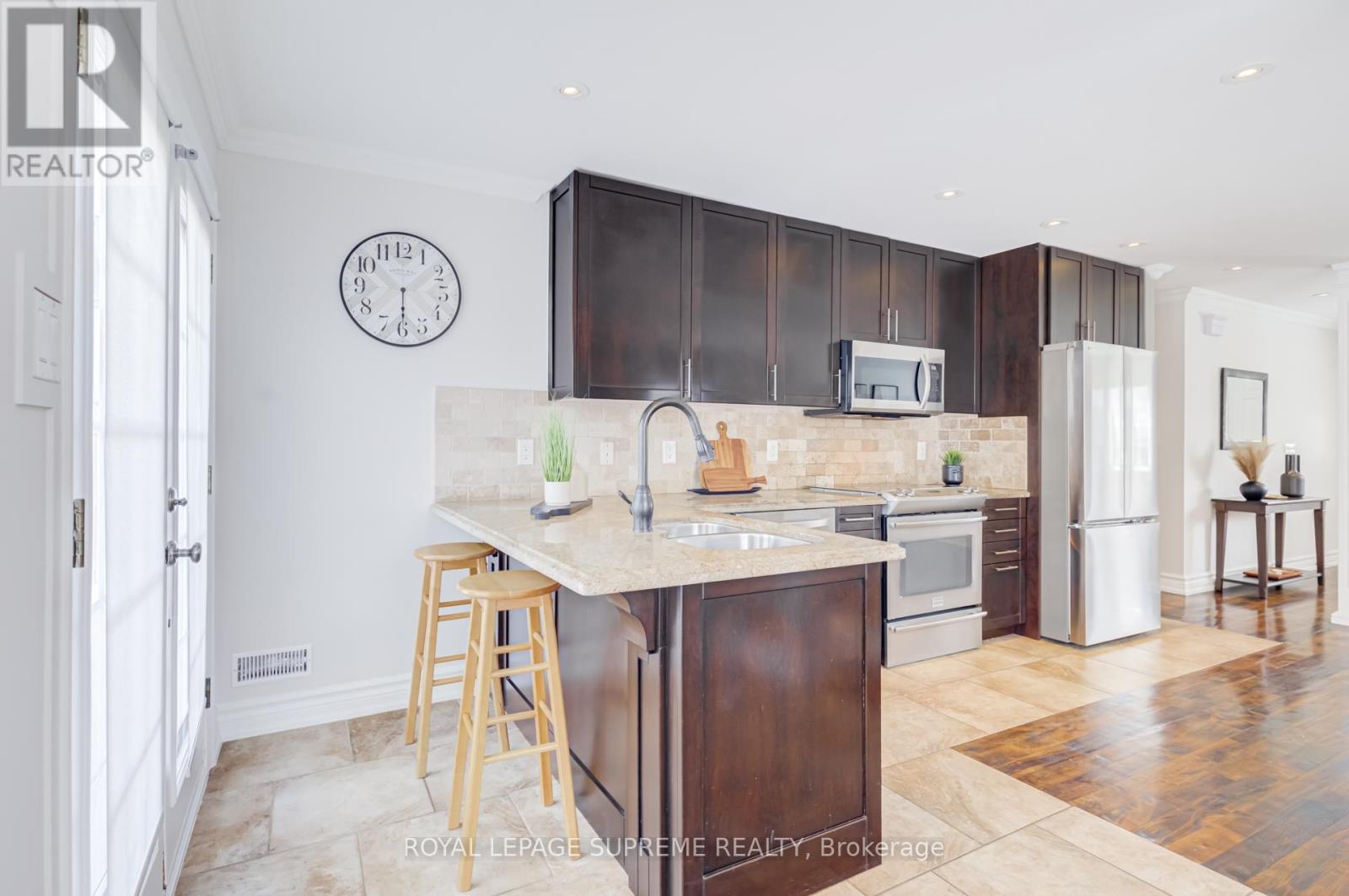 18 Fairweather Road, Toronto, Ontario  M6M 4C7 - Photo 17 - W13071380