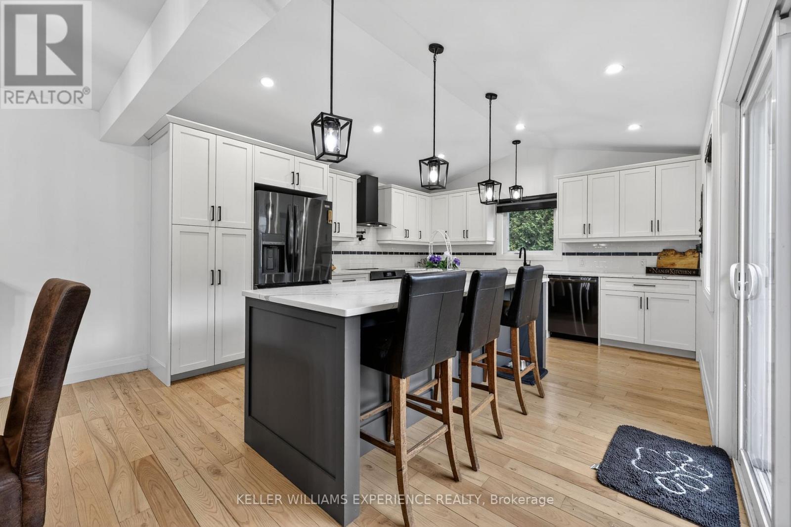 182 Canrobert Street, Grey Highlands, Ontario  N0C 1E0 - Photo 13 - X13071394