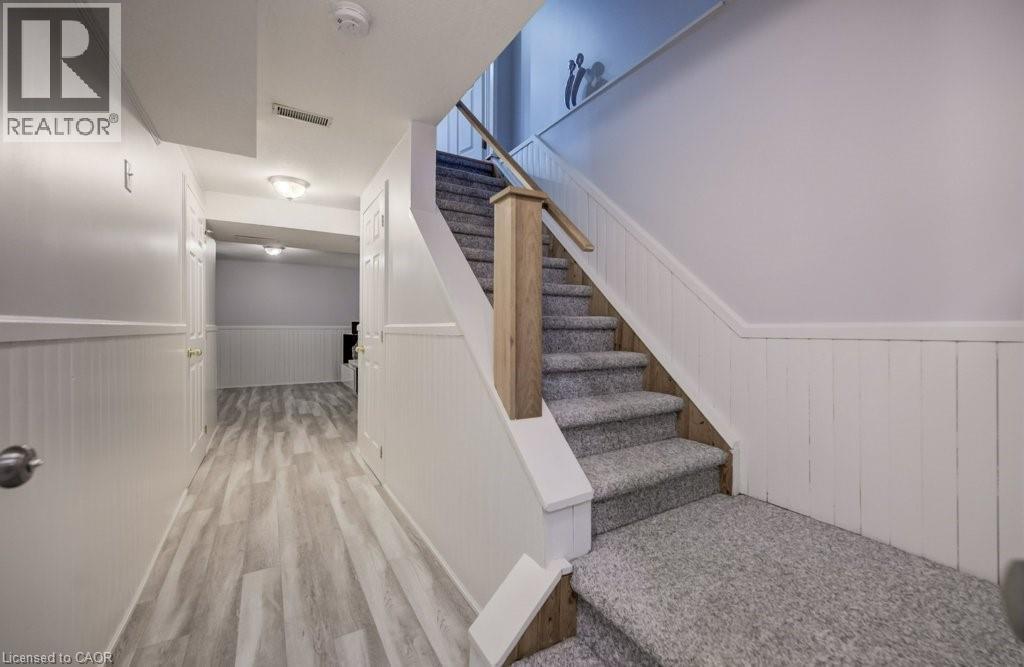 255 Highbrook Crescent, Kitchener, Ontario  N2E 3P6 - Photo 24 - 40826133
