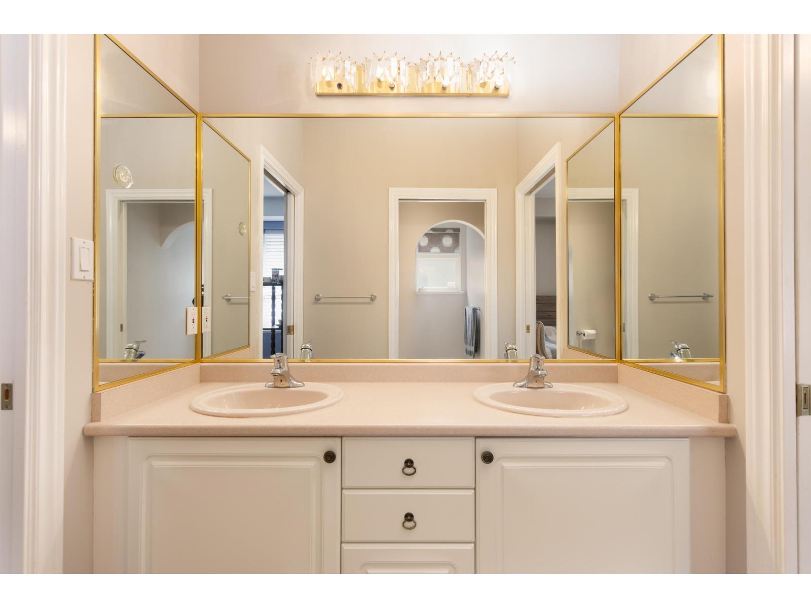 2488 138 Street, Surrey, British Columbia  V4P 2M1 - Photo 18 - R3118104