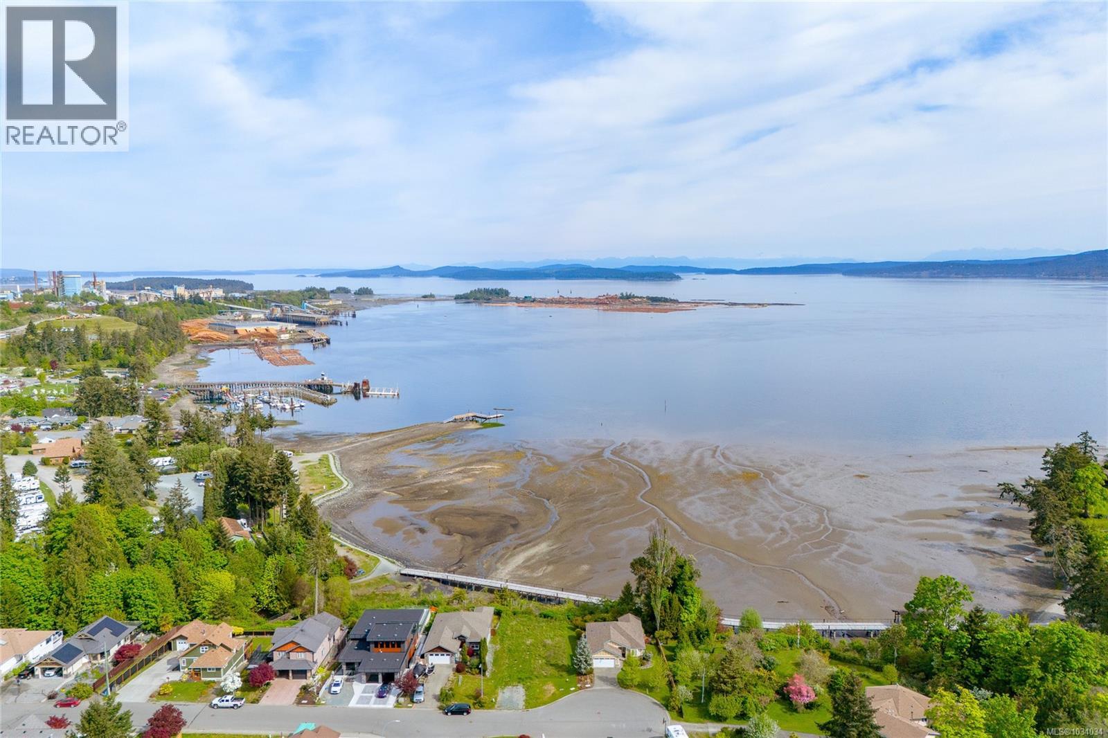 4 Hayhurst Cres, Crofton, British Columbia  V0R 1R0 - Photo 2 - 1034034