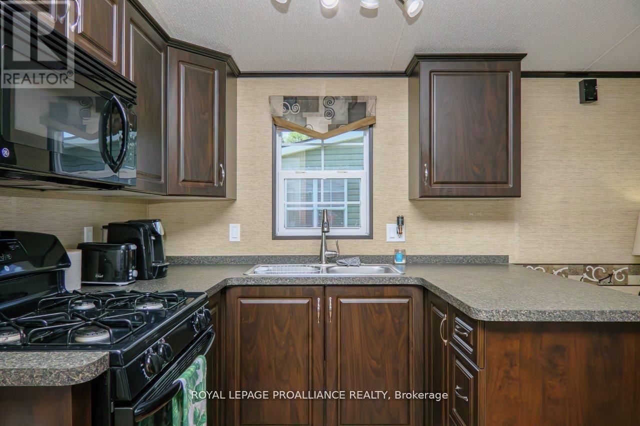 486 Cty Rd 18 - 3 Beachview Lane, Prince Edward County, Ontario  K0K 1P0 - Photo 18 - X13071746