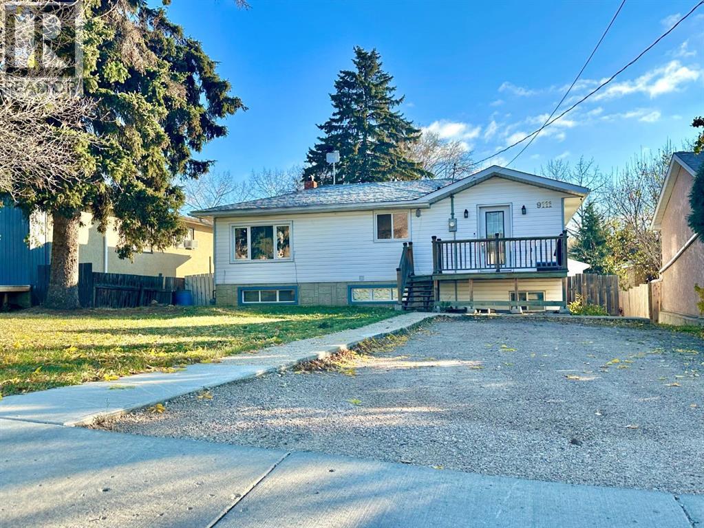 9111 100 St, Lac La Biche, Alberta  T0A 2C0 - Photo 2 - A2307154