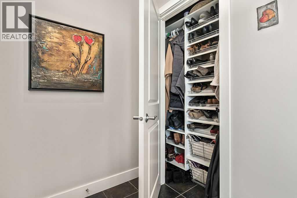 14, 6 Scarpe Drive Sw, Calgary, Alberta  T2T 6P2 - Photo 4 - A2302189