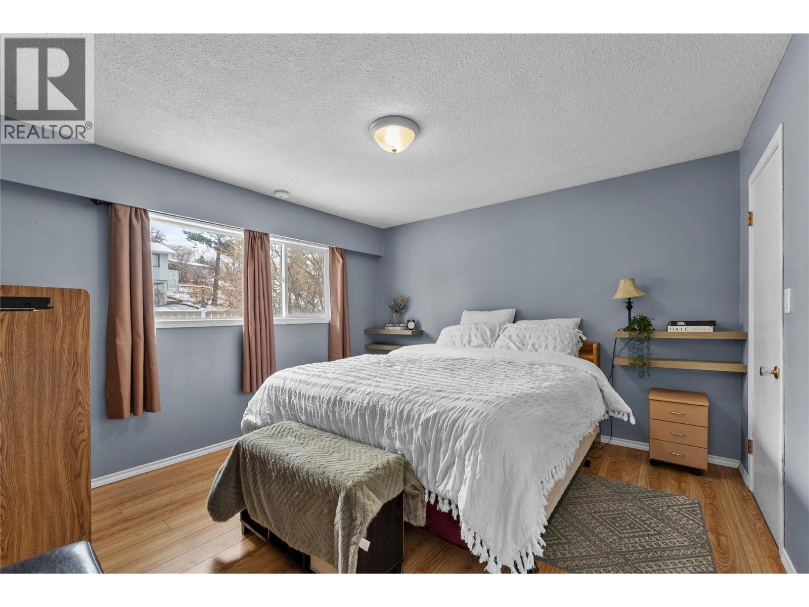 1572 Valleyview Drive, Cache Creek, British Columbia  V0K 1H0 - Photo 16 - 10371143