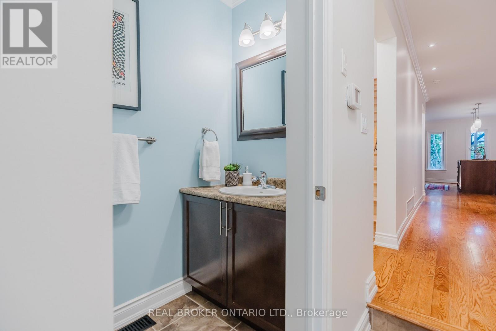 279 Currell Avenue, Ottawa, Ontario  K1Z 7J5 - Photo 5 - X13071490