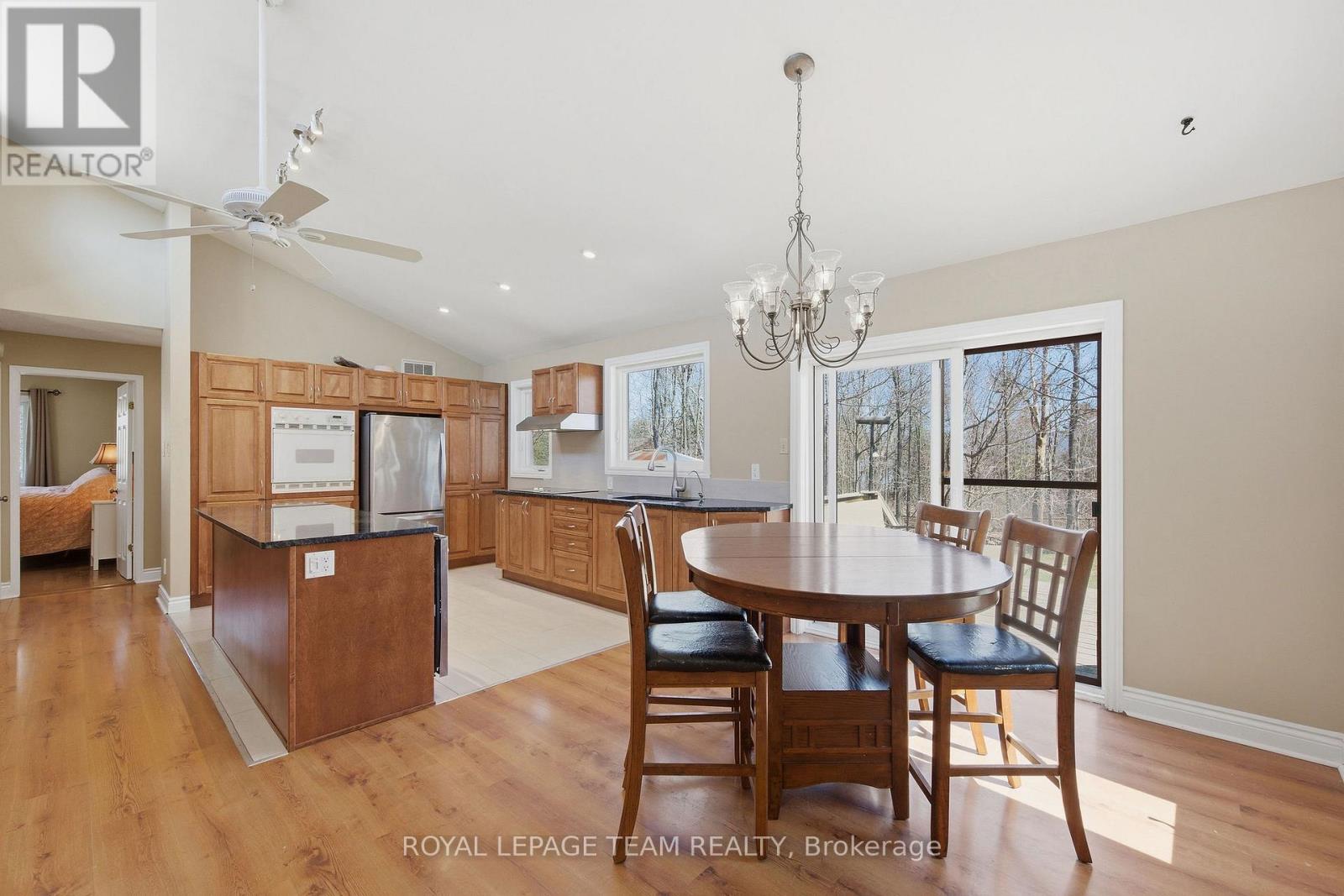 2870 Old Maple Lane, Ottawa, Ontario  K0A 1T0 - Photo 24 - X13071528