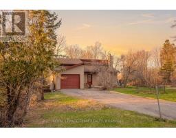 2870 OLD MAPLE LANE, Ottawa, Ontario