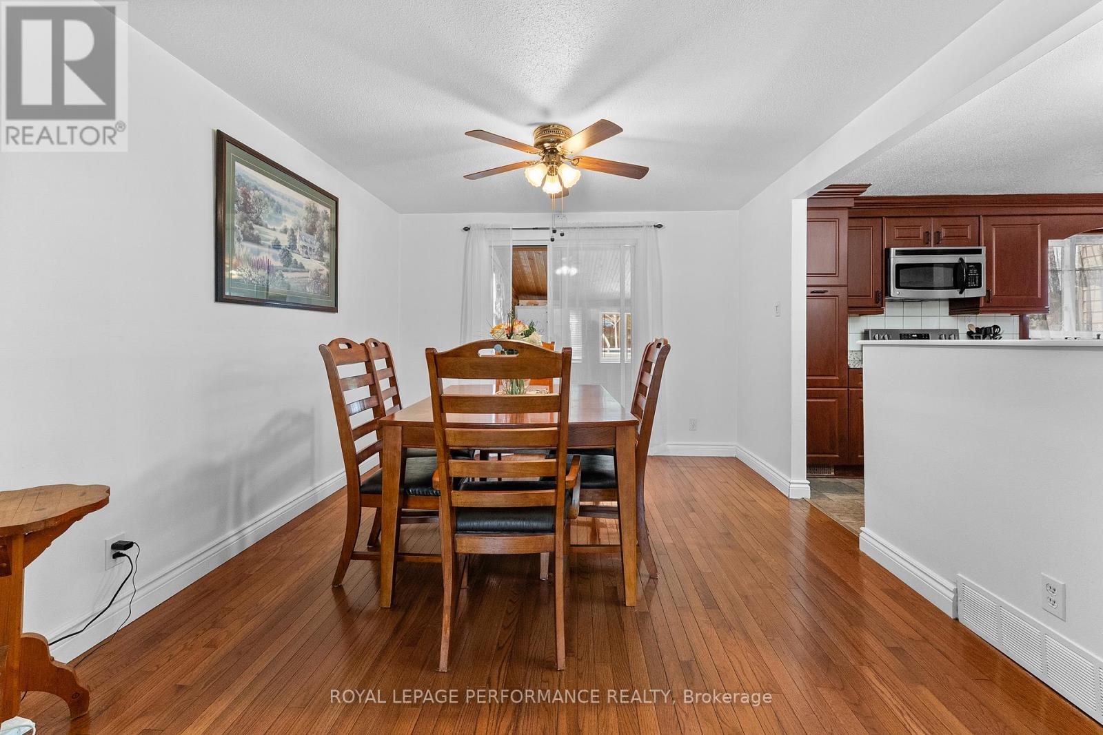 420 Hatfield Crescent, Ottawa, Ontario  K1E 1M8 - Photo 10 - X13071576