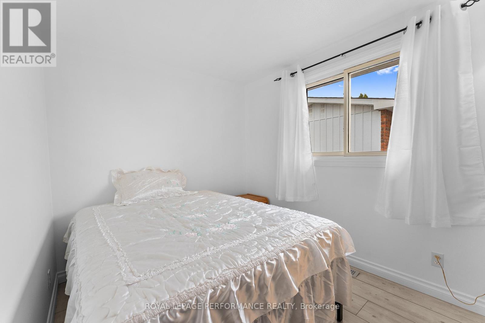 420 Hatfield Crescent, Ottawa, Ontario  K1E 1M8 - Photo 19 - X13071576