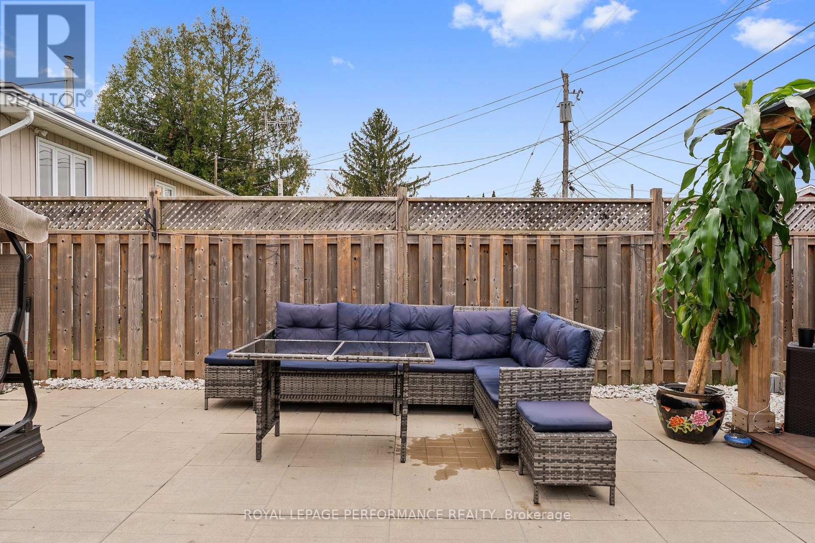 420 Hatfield Crescent, Ottawa, Ontario  K1E 1M8 - Photo 36 - X13071576