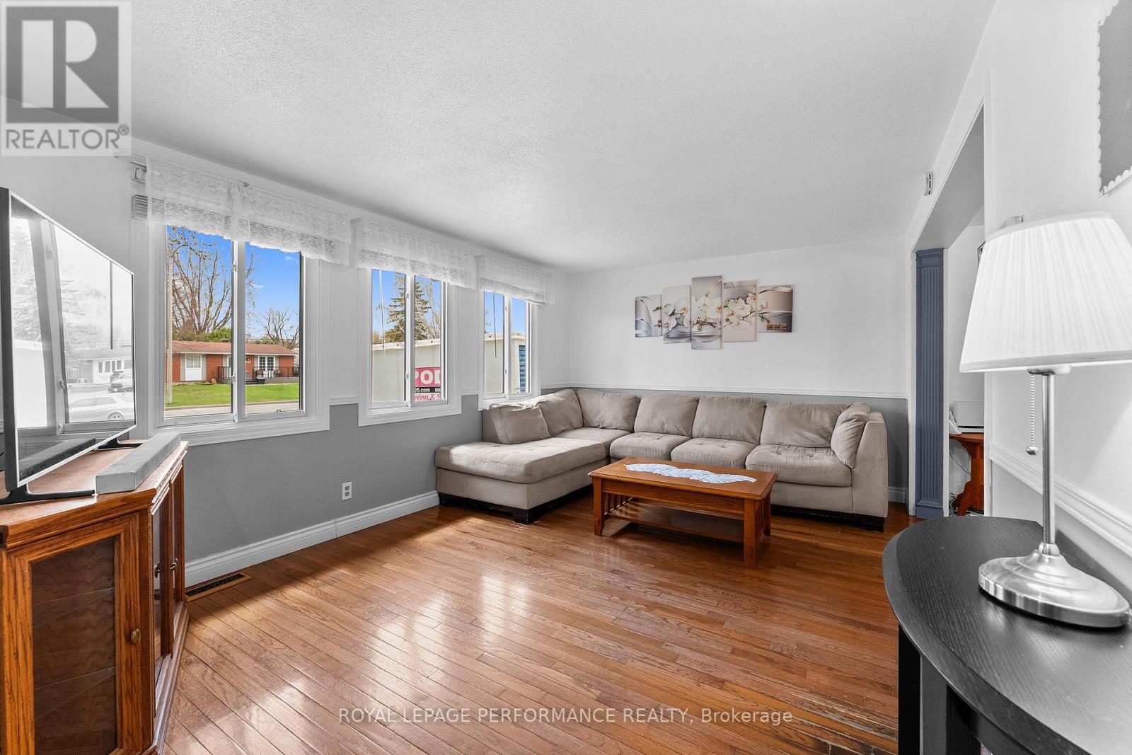 420 Hatfield Crescent, Ottawa, Ontario  K1E 1M8 - Photo 7 - X13071576