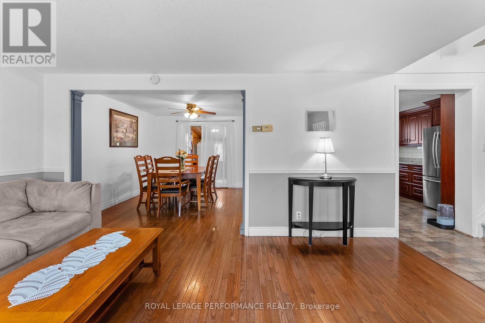 420 Hatfield Crescent, Ottawa, Ontario  K1E 1M8 - Photo 8 - X13071576