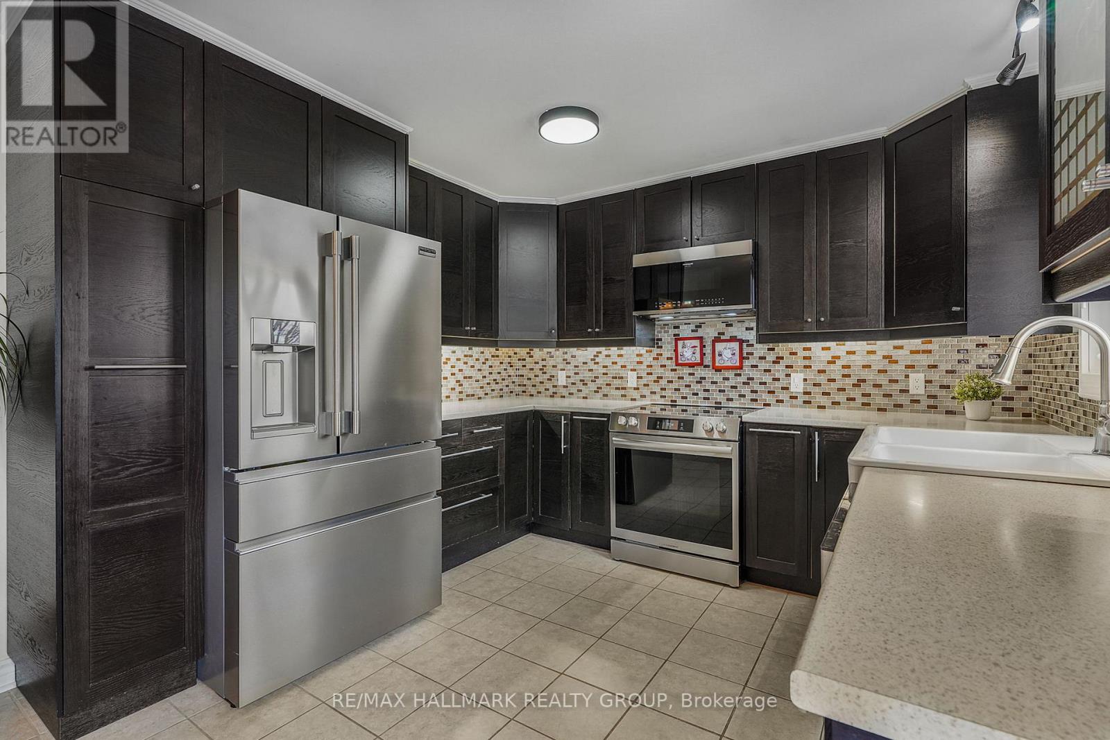1235 Campeau Crescent, Clarence-Rockland, Ontario  K4K 1B6 - Photo 12 - X13071592