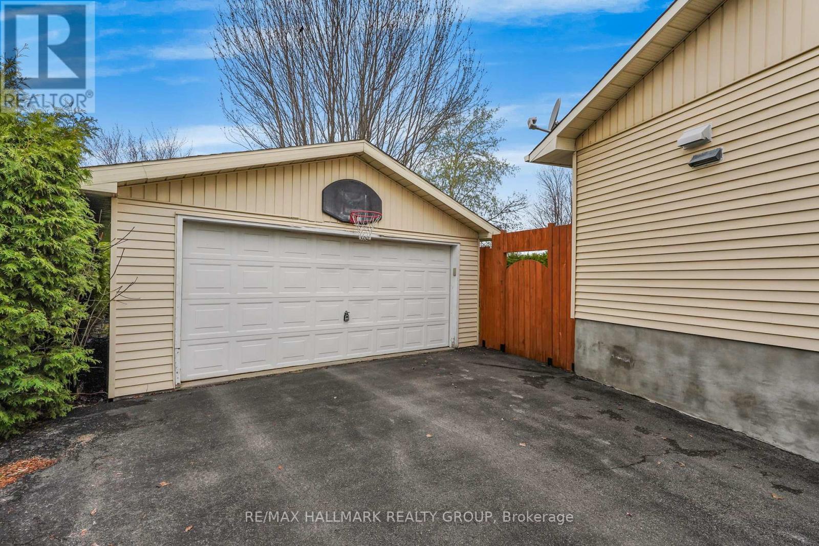 1235 Campeau Crescent, Clarence-Rockland, Ontario  K4K 1B6 - Photo 29 - X13071592