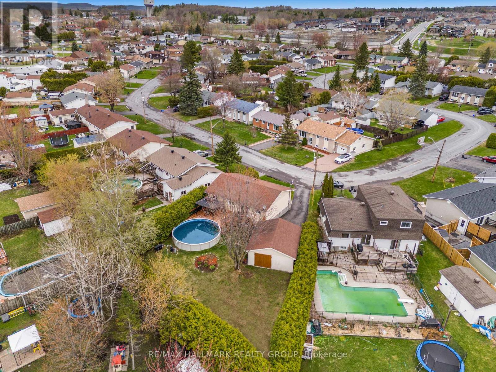 1235 Campeau Crescent, Clarence-Rockland, Ontario  K4K 1B6 - Photo 36 - X13071592