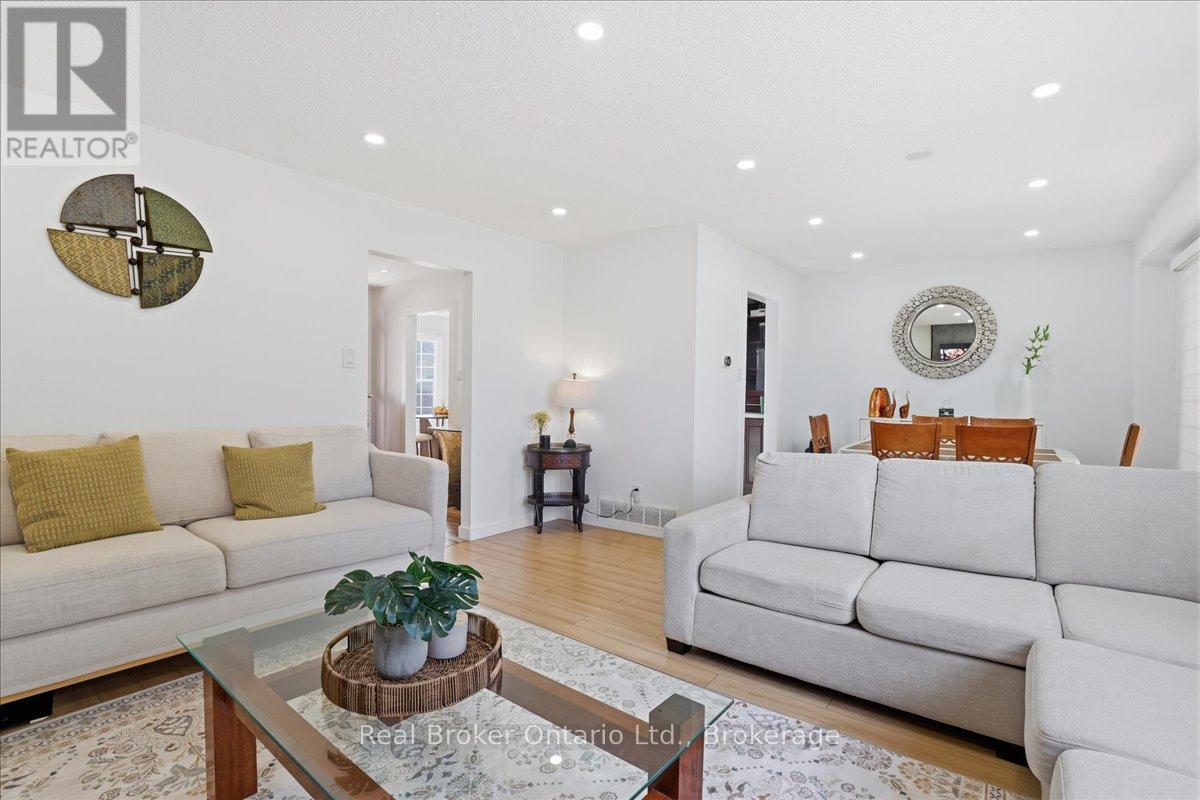 9 Holm Street, Cambridge, Ontario  N3C 3N3 - Photo 13 - X13071614