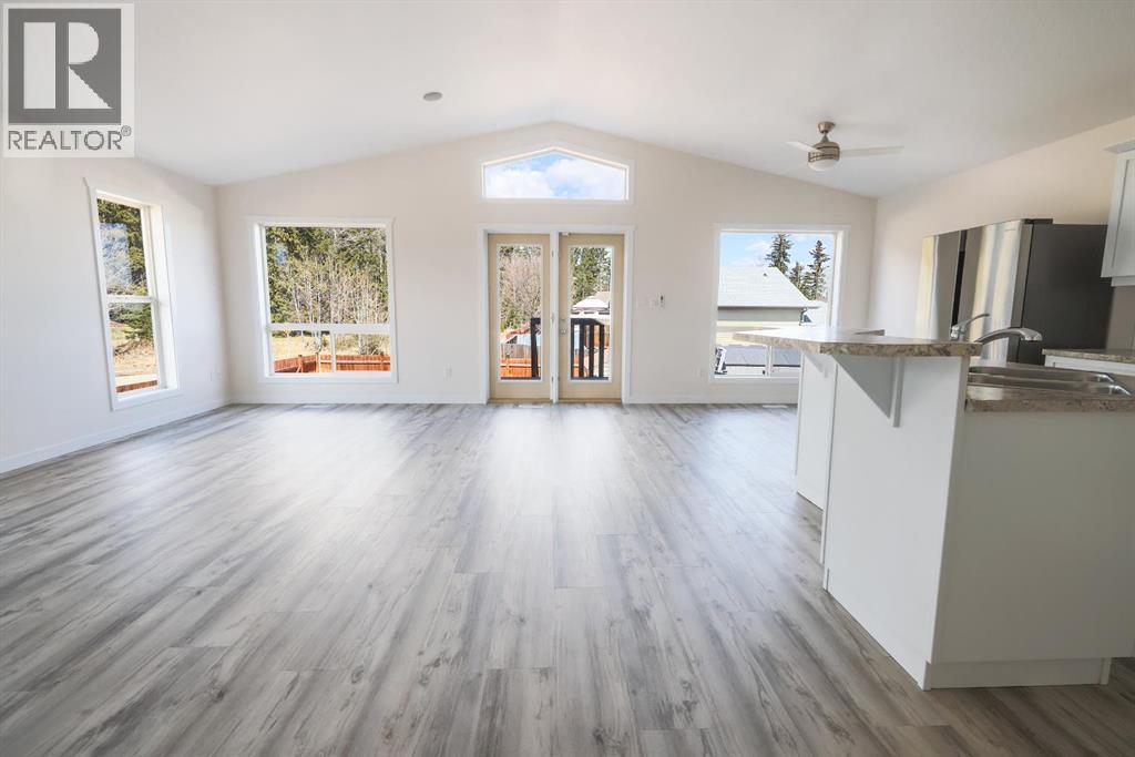 5908 44 Avenue, Rocky Mountain House, Alberta  T4T 1W4 - Photo 6 - A2305945
